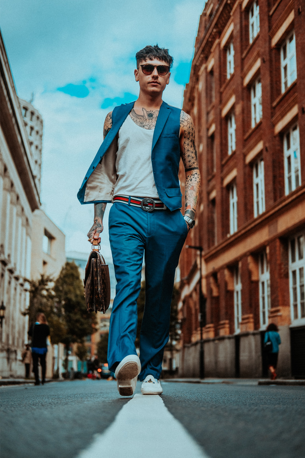 Full set clothes for men is on sale