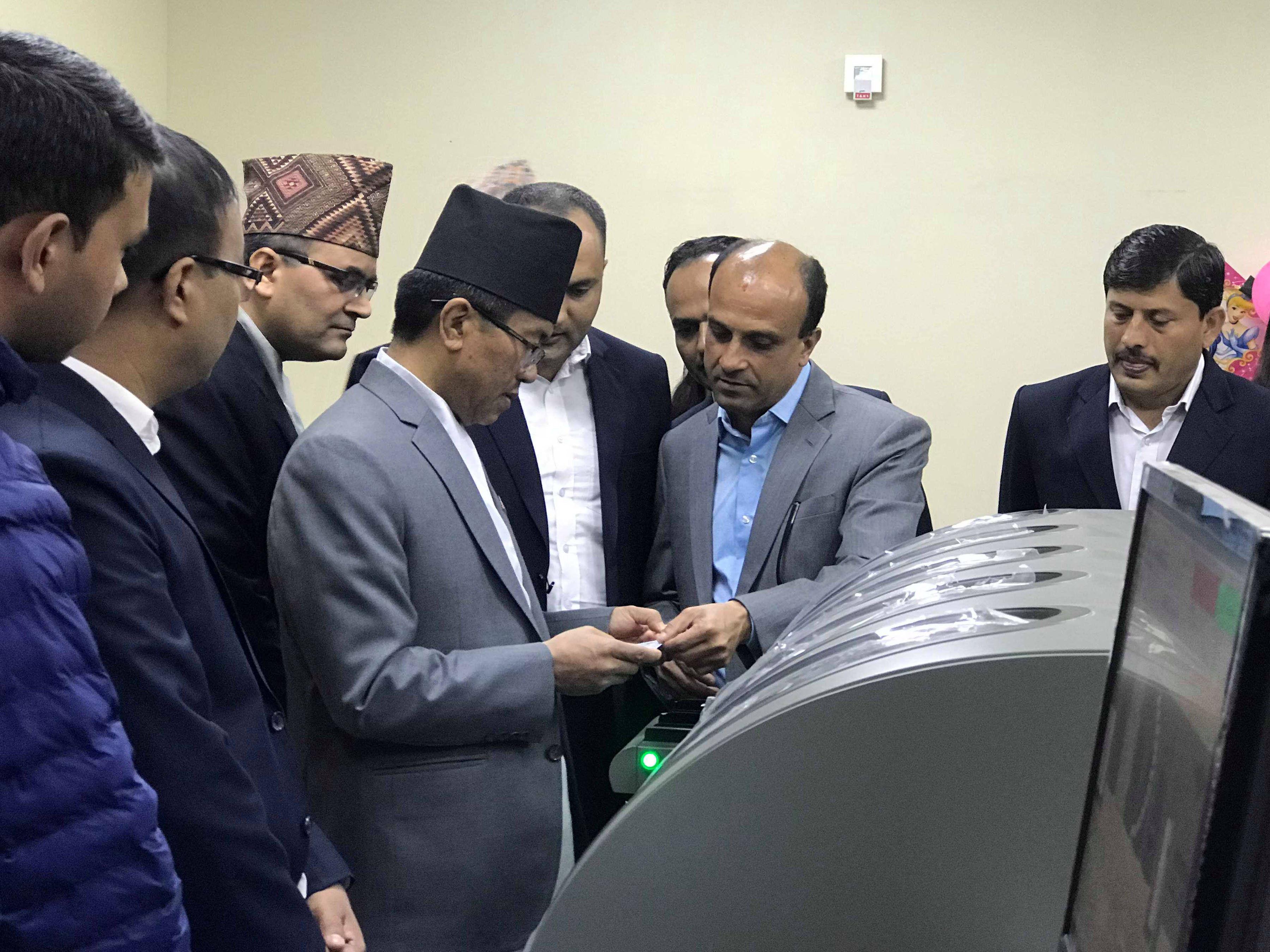 राष्ट्रिय परिचयपत्र वितरणका लागि छाप्न