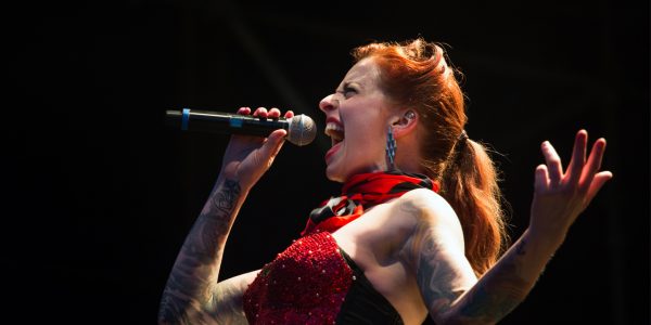Great singers rocked the stage on Friday night